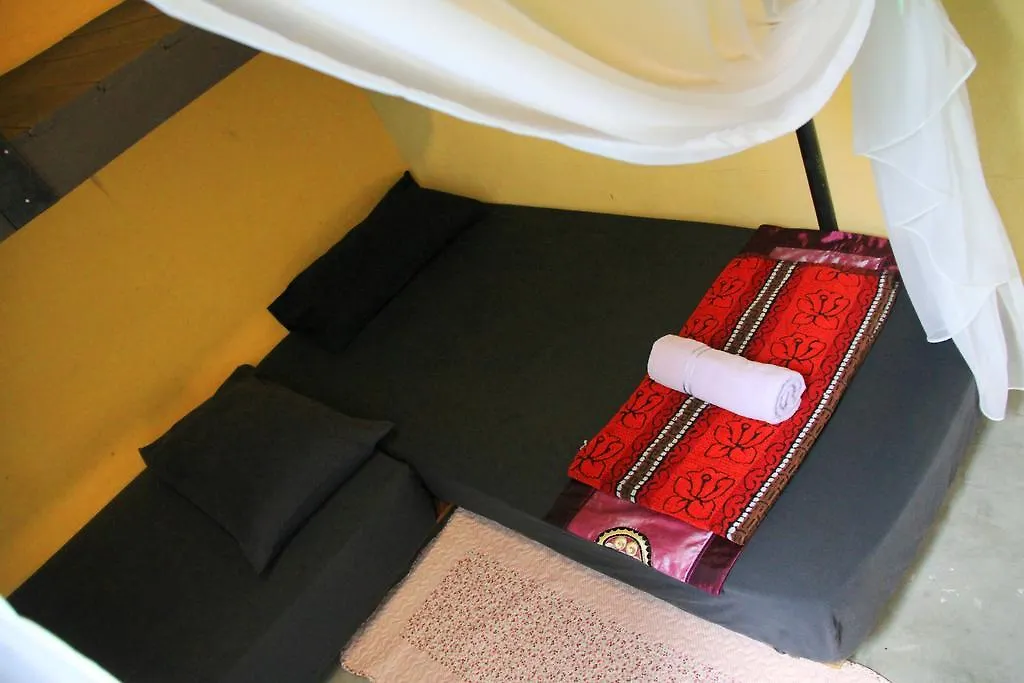 Motel Moontree47 George Town