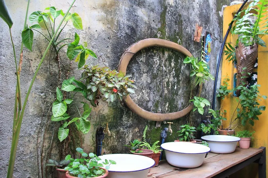 Motel Moontree47 George Town